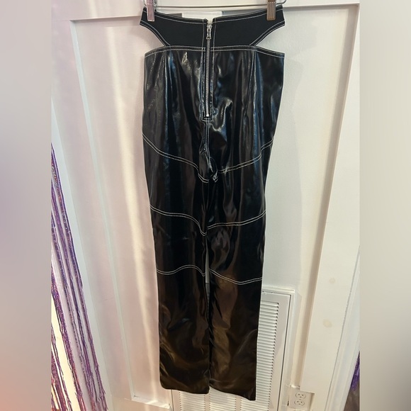 I.AM.GIA Paris Pant in Black faux leather cut out - Picture 9 of 10